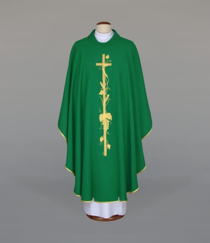 35288667e851296530485c1e74faa39c Ornat zdobiony haftem