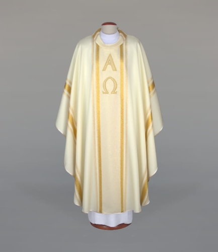 9a2ef6a984cca12ae5c39d400dbcaab2 Ornat zdobiony haftem