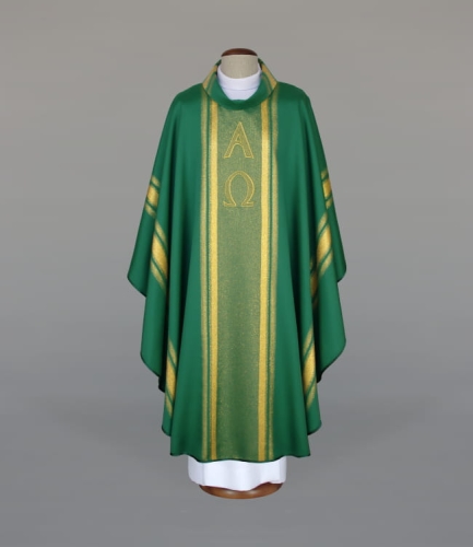 e77e59392d4c0831ca8f85be30040236 Ornat zdobiony haftem