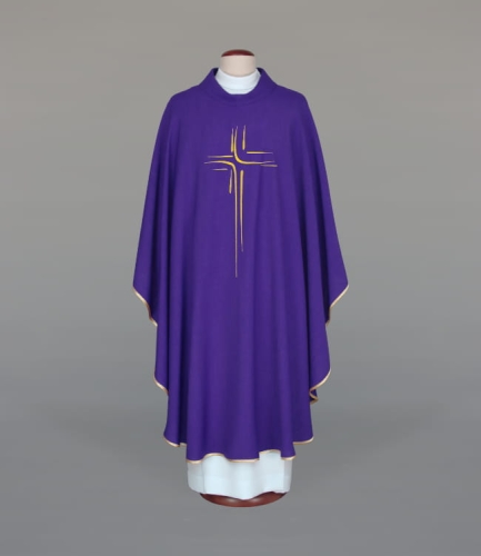 39307a285213f31d8bf58993d50c46be Ornat zdobiony nowoczesnym haftem