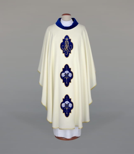 1f72cebead9b89bb54512fc8f03d01ca Ornat Maryjny zdobiony kombinacją haftu i aksamitnych aplikacji