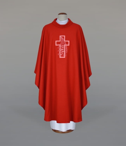 dafe0c22c916a3f0c896aee6717a0f69 Ornat zdobiony nowoczesnym haftem