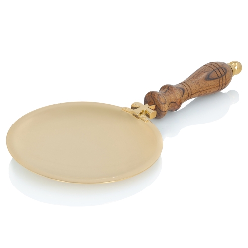 Patena - mosiądz - drewniana rączka - 15 cm - JS P-1007 - Dewocjonalia P.H. Jakóbczak - Katolicki sklep liturgiczny i hurtownia