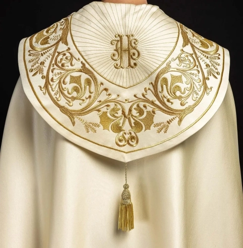 Kapa liturgiczna ecru z bogatym haftem IHS - KKP/009/05 - HAF KKP/009/05/20 - Dewocjonalia P.H. Jakóbczak - Katolicki sklep liturgiczny i hurtownia
