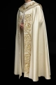 Kapa liturgiczna ecru z bogatym haftem IHS - KKP/009/05 - HAF KKP/009/05/20 - Dewocjonalia P.H. Jakóbczak - Katolicki sklep liturgiczny i hurtownia