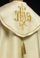 Kapa liturgiczna ecru z haftem IHS - KKP/023/05 - HAF KKP/023/05/20 - Dewocjonalia P.H. Jakóbczak - Katolicki sklep liturgiczny i hurtownia