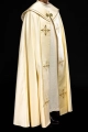 Kapa liturgiczna ecru z haftem złotego krzyża - HAF KKP/024/05/20 - Dewocjonalia P.H. Jakóbczak - Katolicki sklep liturgiczny i hurtownia