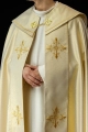 Kapa liturgiczna złota z haftem złotego krzyża - KKP/024/10 - HAF KKP/024/10/37 - Dewocjonalia P.H. Jakóbczak - Katolicki sklep liturgiczny i hurtownia