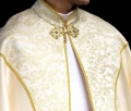 Kapa liturgiczna ecru ze złotym ornamentem żakardowym - KKP/162/05 - HAF KKP/162/05/20 - Dewocjonalia P.H. Jakóbczak - Katolicki sklep liturgiczny i hurtownia