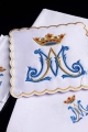 Komplet kielichowy bawełniany z haftowanym motywem maryjnym w kolorze czerwonym - KK/179 - HAF KK/179 - Dewocjonalia P.H. Jakóbczak - Katolicki sklep liturgiczny i hurtownia