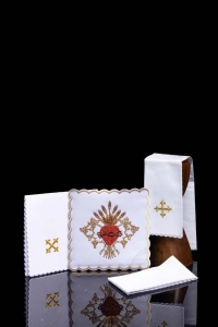 Komplet kielichowy bawełniany z haftowanym motywem kielicha eucharystycznego w kolorze czerwonym - KK/167