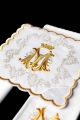 Komplet kielichowy bawełniany z haftowanym motywem maryjnym w kolorze złotym - KK/160 - HAF KK/160 - Dewocjonalia P.H. Jakóbczak - Katolicki sklep liturgiczny i hurtownia