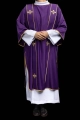 Dalmatyka liturgiczna fioletowa z ozdobnymi pasami i haftem złotego krzyża - KDL/285/03/53/B - HAF KDL/285/03/53/B - Dewocjonalia P.H. Jakóbczak - Katolicki sklep liturgiczny i hurtownia