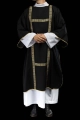 Dalmatyka liturgiczna czarna ze złotymi pasami żakardowymi - KDL/395/07/70/B - HAF KDL/395/07/70/B - Dewocjonalia P.H. Jakóbczak - Katolicki sklep liturgiczny i hurtownia