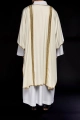 Dalmatyka liturgiczna ecru z dekoracyjnym haftem - KDL/394/05/53/B - HAF KDL/394/05/53/B - Dewocjonalia P.H. Jakóbczak - Katolicki sklep liturgiczny i hurtownia