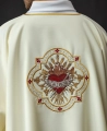Dalmatyka liturgiczna ecru z motywem Serca Maryi - KDL/392/05/01/D - HAF KDL/392/05/01/D - Dewocjonalia P.H. Jakóbczak - Katolicki sklep liturgiczny i hurtownia
