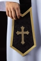 Stuła kapłańska czarna z haftem krzyża - KST/639/07/11 - HAF KST/639/07/11 - Dewocjonalia P.H. Jakóbczak - Katolicki sklep liturgiczny i hurtownia
