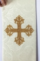 Stuła liturgiczna ecru z haftem krzyża - KST/967/05/11 - HAF KST/967/05/11 - Dewocjonalia P.H. Jakóbczak - Katolicki sklep liturgiczny i hurtownia