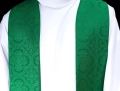 Stuła liturgiczna zielona z haftem krzyża - KST/967/01/11 - HAF KST/967/01/11 - Dewocjonalia P.H. Jakóbczak - Katolicki sklep liturgiczny i hurtownia