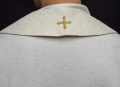 Stuła liturgiczna ecru z haftem Baranka Paschalnego - KST/089/05/42 - HAF KST/089/05/42 - Dewocjonalia P.H. Jakóbczak - Katolicki sklep liturgiczny i hurtownia
