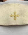 Stuła liturgiczna złota z haftem IHS - KST/031/10/37 - HAF KST/031/10/37 - Dewocjonalia P.H. Jakóbczak - Katolicki sklep liturgiczny i hurtownia