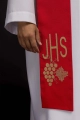 Stuła liturgiczna czerwona z haftem IHS - KST/068/02/01 - HAF KST/068/02/01 - Dewocjonalia P.H. Jakóbczak - Katolicki sklep liturgiczny i hurtownia