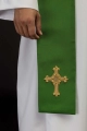 Stuła kapłańska zielona z haftem IHS - KST/157/01/01 - HAF KST/157/01/01 - Dewocjonalia P.H. Jakóbczak - Katolicki sklep liturgiczny i hurtownia