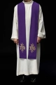 Stuła liturgiczna fioletowa z haftem IHS - KST/053/03/12 - HAF KST/053/03/12 - Dewocjonalia P.H. Jakóbczak - Katolicki sklep liturgiczny i hurtownia