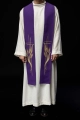 Stuła kapłańska fioletowa z dekoracyjnym haftem - KST/083/03/01 - HAF KST/083/03/01 - Dewocjonalia P.H. Jakóbczak - Katolicki sklep liturgiczny i hurtownia