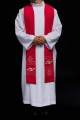 Stuła kapłańska czerwona z dekoracyjnym haftem - KST/022/02/01 - HAF KST/022/02/01 - Dewocjonalia P.H. Jakóbczak - Katolicki sklep liturgiczny i hurtownia
