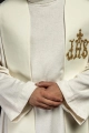 Stuła kapłańska ecru z haftem IHS - KST/157/05/01 - HAF KST/157/05/01 - Dewocjonalia P.H. Jakóbczak - Katolicki sklep liturgiczny i hurtownia