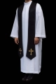 Stuła kapłańska czarna z haftem krzyża - KST/638/07/11 - HAF KST/638/07/11 - Dewocjonalia P.H. Jakóbczak - Katolicki sklep liturgiczny i hurtownia