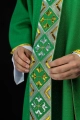 Zielony ornat z haftowanym pasem ozdobnym - LE/7042/01 - HAF LE/7042/01 - Dewocjonalia P.H. Jakóbczak - Katolicki sklep liturgiczny i hurtownia