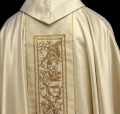 Złoty ornat z haftem eucharystycznego kielicha - KOR/040/10/37 - HAF KOR/040/10/37 - Dewocjonalia P.H. Jakóbczak - Katolicki sklep liturgiczny i hurtownia