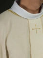 Ornat ecru z haftowanym pasem i motywem krzyża - LE/7074/05 - HAF LE/7074/05 - Dewocjonalia P.H. Jakóbczak - Katolicki sklep liturgiczny i hurtownia
