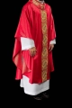 Czerwony ornat z bogatym haftem i ozdobnymi kamieniami - LE/7012/02 - HAF LE/7012/02 - Dewocjonalia P.H. Jakóbczak - Katolicki sklep liturgiczny i hurtownia