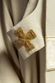 Ornat ecru z haftowanym pasem i kołnierzem zdobionym krzyżem - LE/7073/05 - HAF LE/7073/05 - Dewocjonalia P.H. Jakóbczak - Katolicki sklep liturgiczny i hurtownia