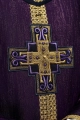 Ręcznie zdobiony ornat fioletowy z kamieniami naturalnymi - HM/7015/03/99 - HAF HM/7015/03/99 - Dewocjonalia P.H. Jakóbczak - Katolicki sklep liturgiczny i hurtownia