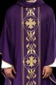 Ornat fioletowy haftowany z ozdobnym pasem - KOR/267/03/53 - HAF KOR/267/03/53 - Dewocjonalia P.H. Jakóbczak - Katolicki sklep liturgiczny i hurtownia