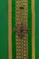 Ornat zielony ręcznie zdobiony z kamieniami naturalnymi - HM/7001/01/71/PA01 - HAF HM/7001/01/71/PA01 - Dewocjonalia P.H. Jakóbczak - Katolicki sklep liturgiczny i hurtownia