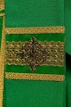 Ornat zielony ręcznie zdobiony z kamieniami naturalnymi - HM/7001/01/71/PA01 - HAF HM/7001/01/71/PA01 - Dewocjonalia P.H. Jakóbczak - Katolicki sklep liturgiczny i hurtownia