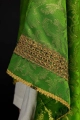 Ornat zielony ręcznie zdobiony z kamieniami naturalnymi - HM/7010/01/90 - HAF HM/7010/01/90 - Dewocjonalia P.H. Jakóbczak - Katolicki sklep liturgiczny i hurtownia