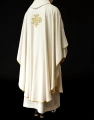 Ornat ecru z haftowanym wizerunkiem świętego Franciszka - KOW2/030/05/49 - HAF KOW2/030/05/49 - Dewocjonalia P.H. Jakóbczak - Katolicki sklep liturgiczny i hurtownia