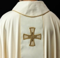 Ornat ecru haftowany z pasem i krzyżem - HAF KOR/397/05/53 - Dewocjonalia P.H. Jakóbczak - Katolicki sklep liturgiczny i hurtownia