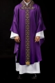 Fioletowy ornat zdobiony pięciuset kamieniami dekoracyjnymi - LE/7004/03 - HAF LE/7004/03 - Dewocjonalia P.H. Jakóbczak - Katolicki sklep liturgiczny i hurtownia