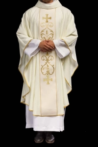 Ornat liturgiczny ecru z ozdobnym pasem - KOR/148/05/81