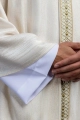 Biały ornat liturgiczny z haftowanym pasem i kołnierzem - LE/7033/05 - HAF LE/7033/05 - Dewocjonalia P.H. Jakóbczak - Katolicki sklep liturgiczny i hurtownia