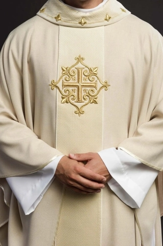 Ornat ecru z haftem krzyża na aksamitnym pasie - LE/7029/05 - HAF LE/7029/05 - Dewocjonalia P.H. Jakóbczak - Katolicki sklep liturgiczny i hurtownia