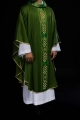 Ornat zielony haftowany z ozdobnym pasem z krzyżami - KOR/266/01/53 - HAF KOR/266/01/53 - Dewocjonalia P.H. Jakóbczak - Katolicki sklep liturgiczny i hurtownia