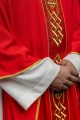 Ornat czerwony z haftowanym złotym krzyżem - KOR/266/02/53 - HAF KOR/266/02/53 - Dewocjonalia P.H. Jakóbczak - Katolicki sklep liturgiczny i hurtownia